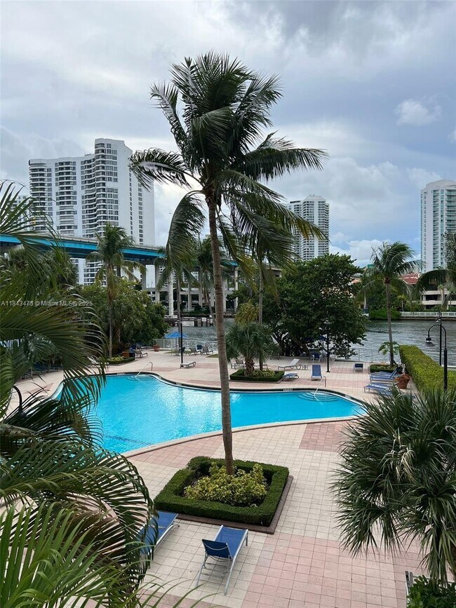 Building Photo - 19390 Collins Ave