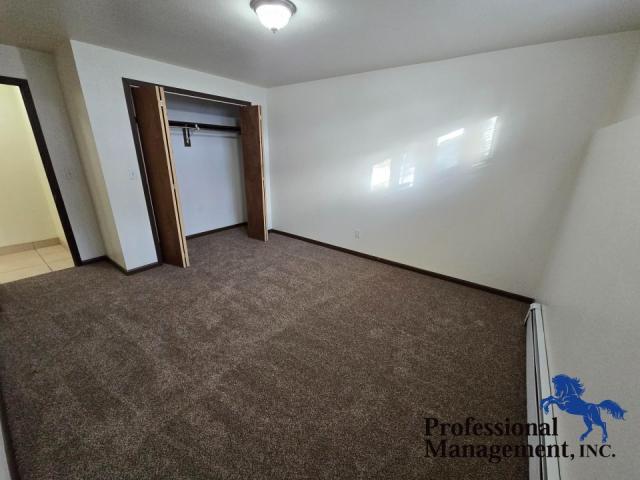 Building Photo - 2 bedroom in Billings MT 59102