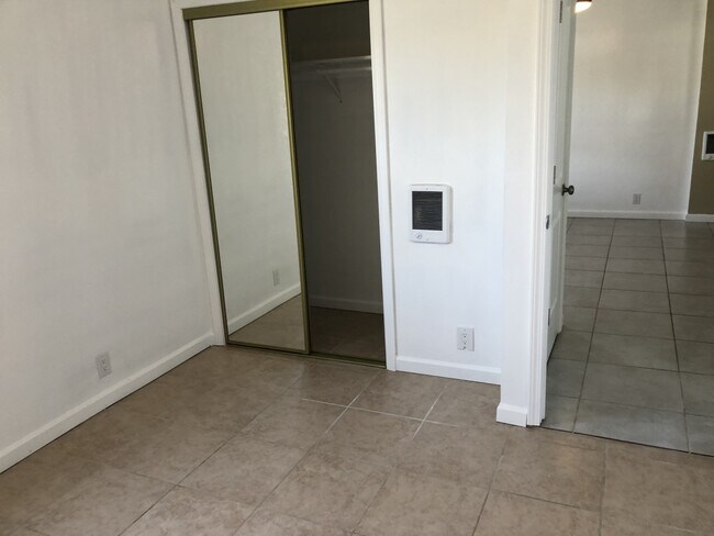 Building Photo - Arco River Properties