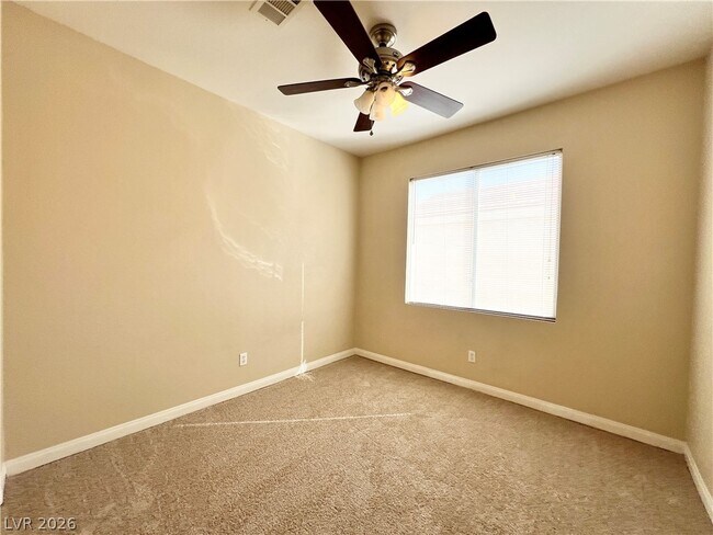 Building Photo - 1737 Buttermilk Dr