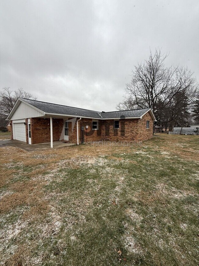 Building Photo - 4239 Crittenden Ave