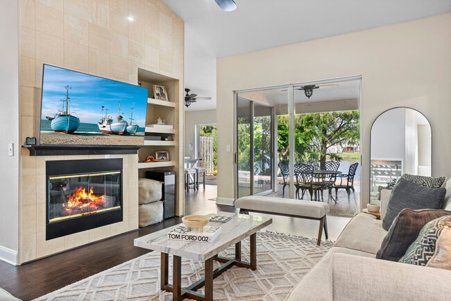 Building Photo - 3220 Tall Timber Dr