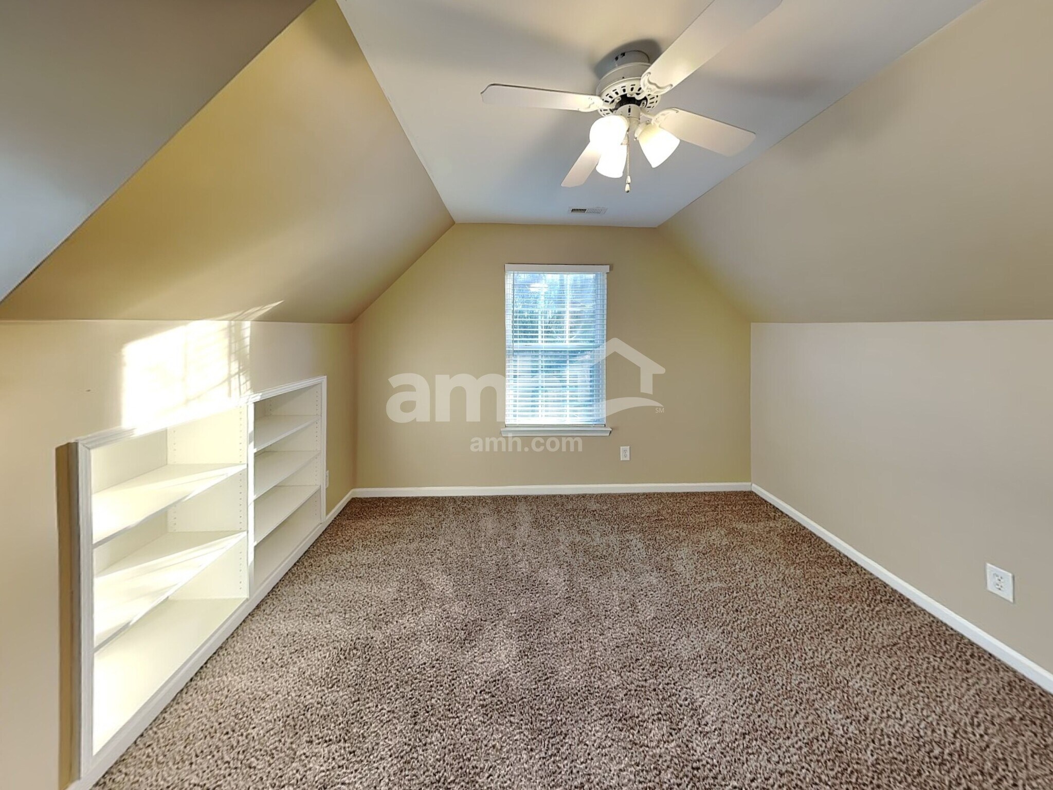 Building Photo - 1620 Harrison Way