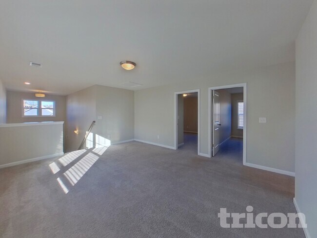 Building Photo - 931 Bryden Ln