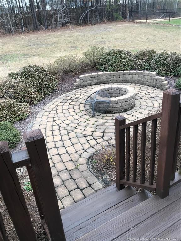 Building Photo - 520 Tucks Ct