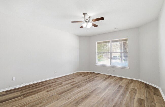 Building Photo - 13254 Wood Climb St