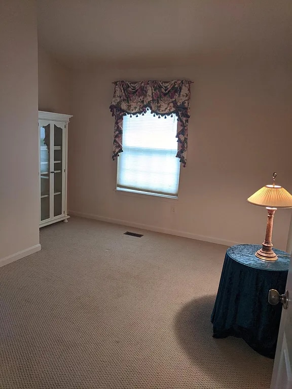 Building Photo - 152 English Run Cir