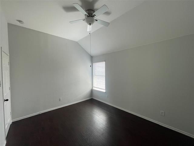 Building Photo - 9212 Regal Oaks Dr