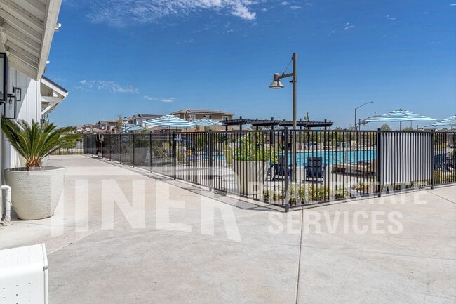 Building Photo - 3555 Nuestra Ave