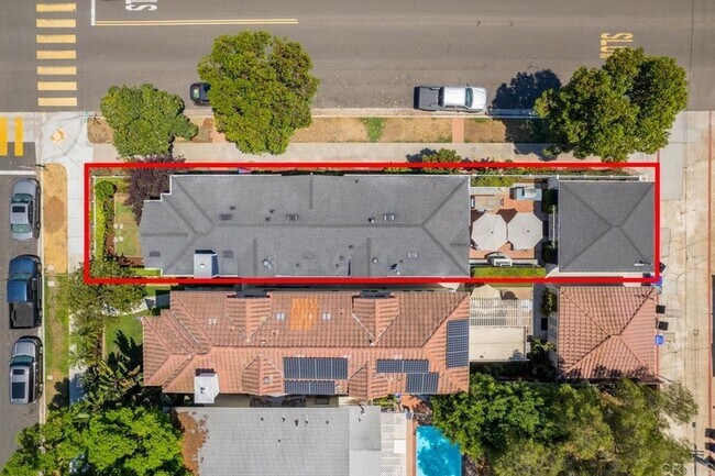 Building Photo - 701 H Ave