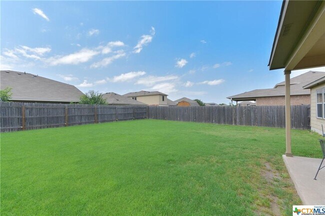 Building Photo - 5722 Stanford Dr