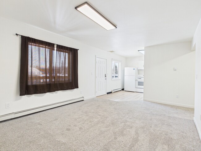 Building Photo - 3712 Swenson Ave