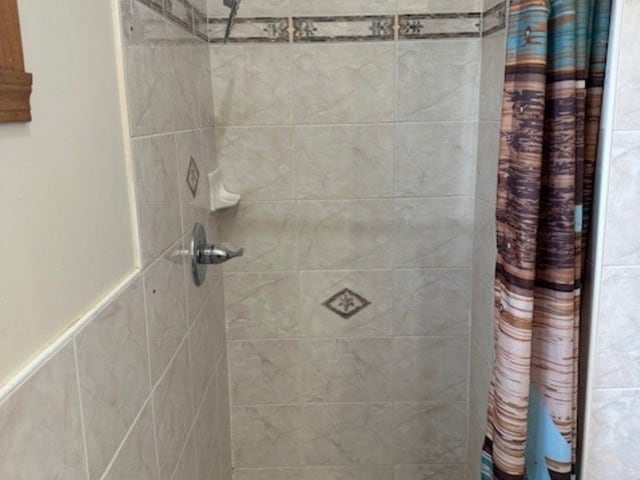 Building Photo - 915 E Oakton St