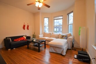 Building Photo - 214 Freeman St