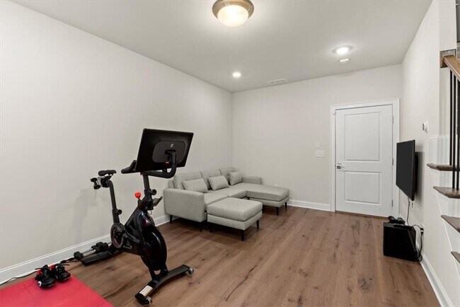 Building Photo - 4217 Deming Cir