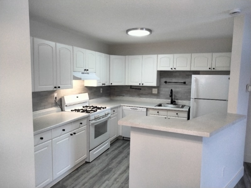 Building Photo - 7434 72nd Ln N