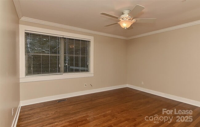 Building Photo - 1215 Sewickley Dr