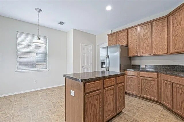 kitchen - 211 Mulberry Dr