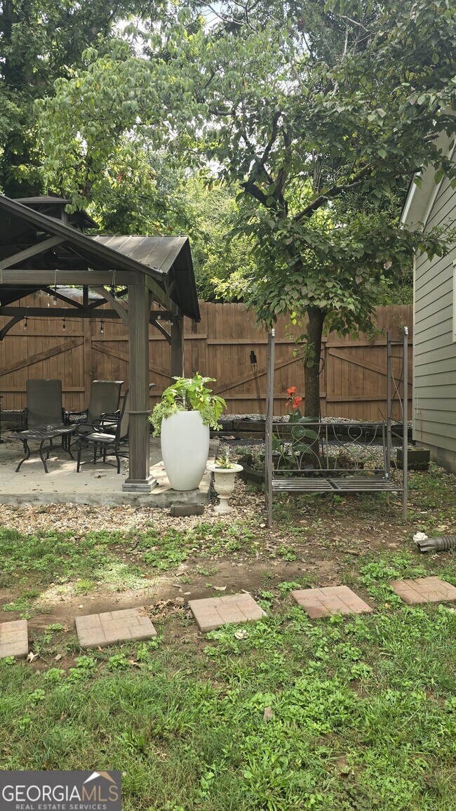 Building Photo - 4349 Redan Rd