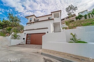 Building Photo - 4857 Farquhar St