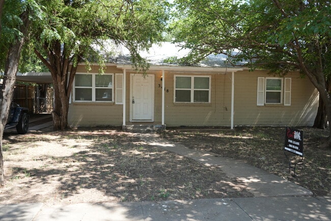 Primary Photo - 3418 25th St