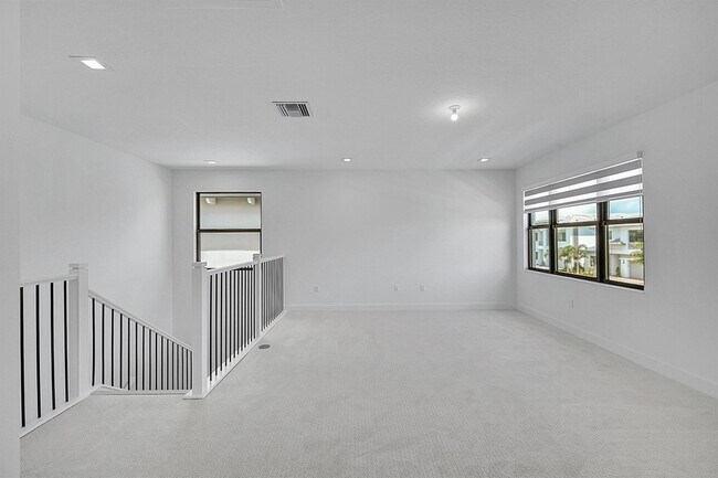 Building Photo - 13072 Feathering Wy