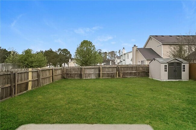 Building Photo - 2465 Oakland Spring Dr