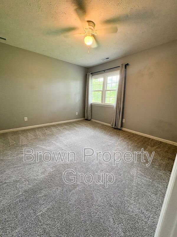 Building Photo - 657 Georgetown Cir
