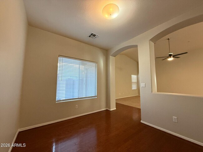 Building Photo - 14641 W Hearn Rd