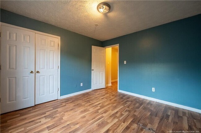 Building Photo - 352 Bubble Creek Ct
