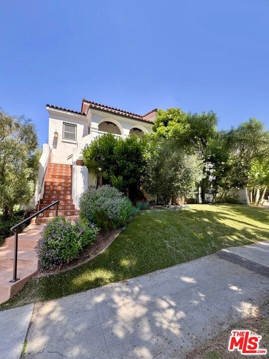 Building Photo - 8283 4th St