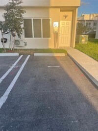 Building Photo - 25854 SW 144th Ct