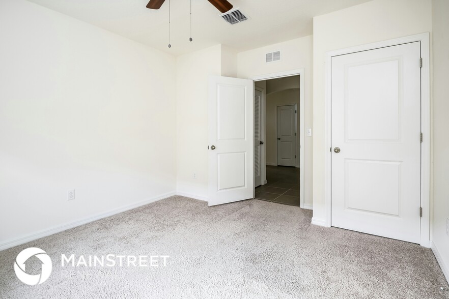Building Photo - 9607 Highland Ridge Dr