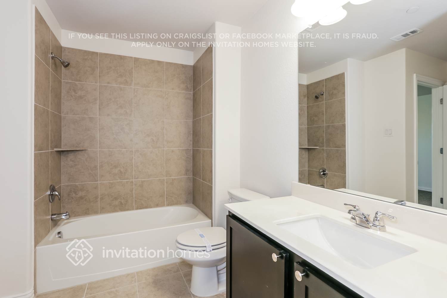 Building Photo - 734 Bonnet Trl