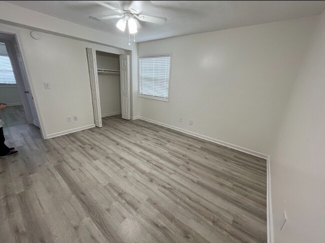 Building Photo - Modern 2-Bed, 1-Bath Oasis with Central Air and Gourmet Kitchen