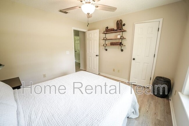 Building Photo - 225 Mt Olivet Church Rd