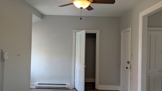 Building Photo - Spacious 1 Bedroom in Heart of Midtown Har...