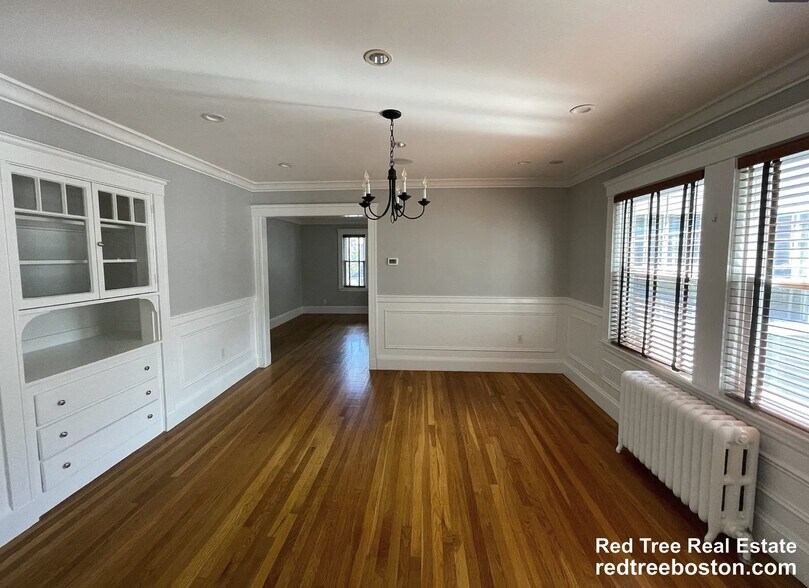 Building Photo - 36 Gerald Rd