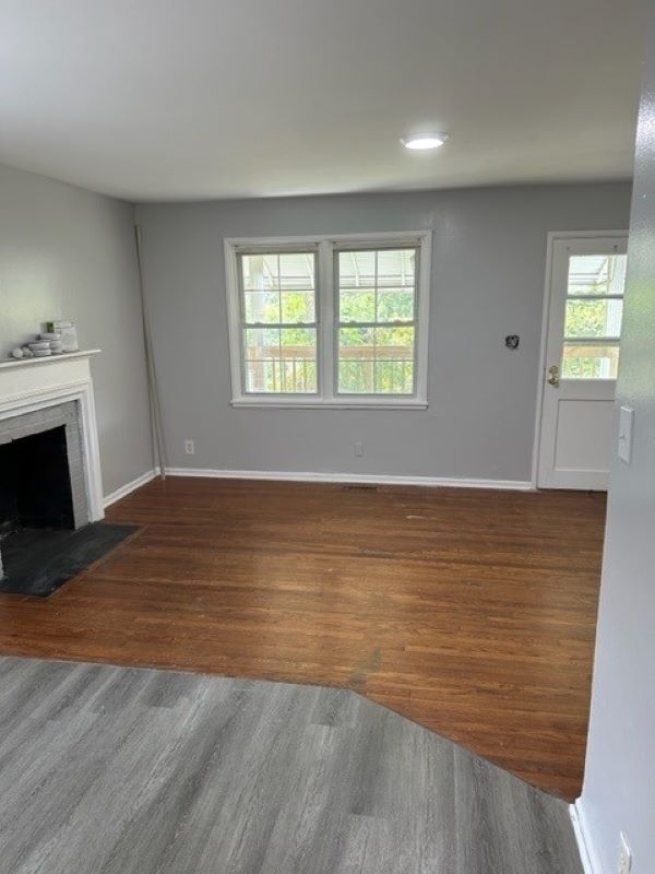 Building Photo - 64 Lakeside Dr