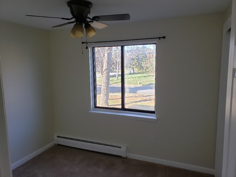 Building Photo - 1119 Farnsworth Ave