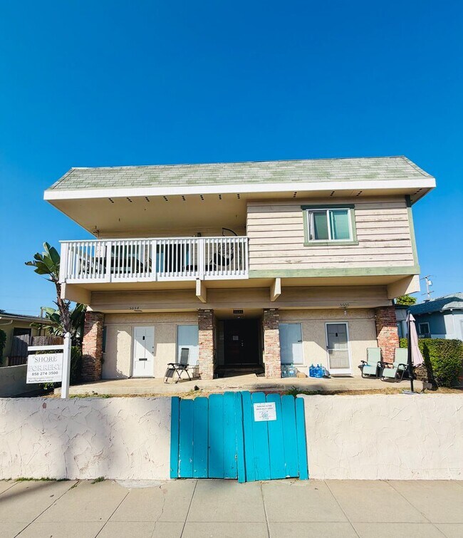 Building Photo - OCEAN BEACH APARTMENT! 1 BED/1 BATH ONLY $2,345/mo!