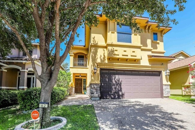 Building Photo - 9813 Sandhill Dr