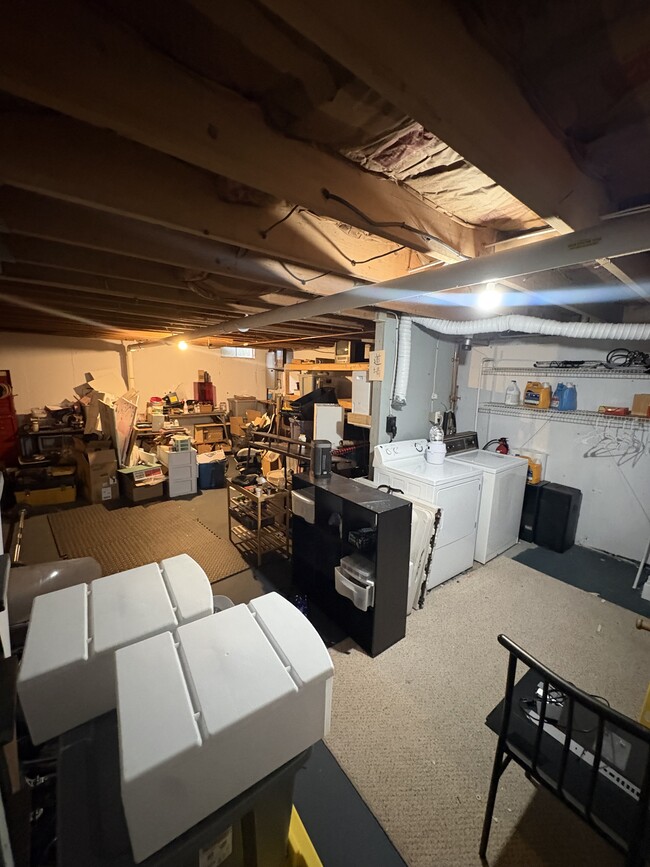 Building Photo - 51 The Brook