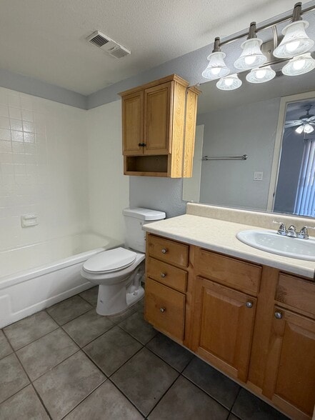 Building Photo - 3434 W Danbury Dr
