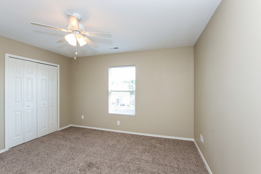 Building Photo - 1928 Slumber Oaks Ct