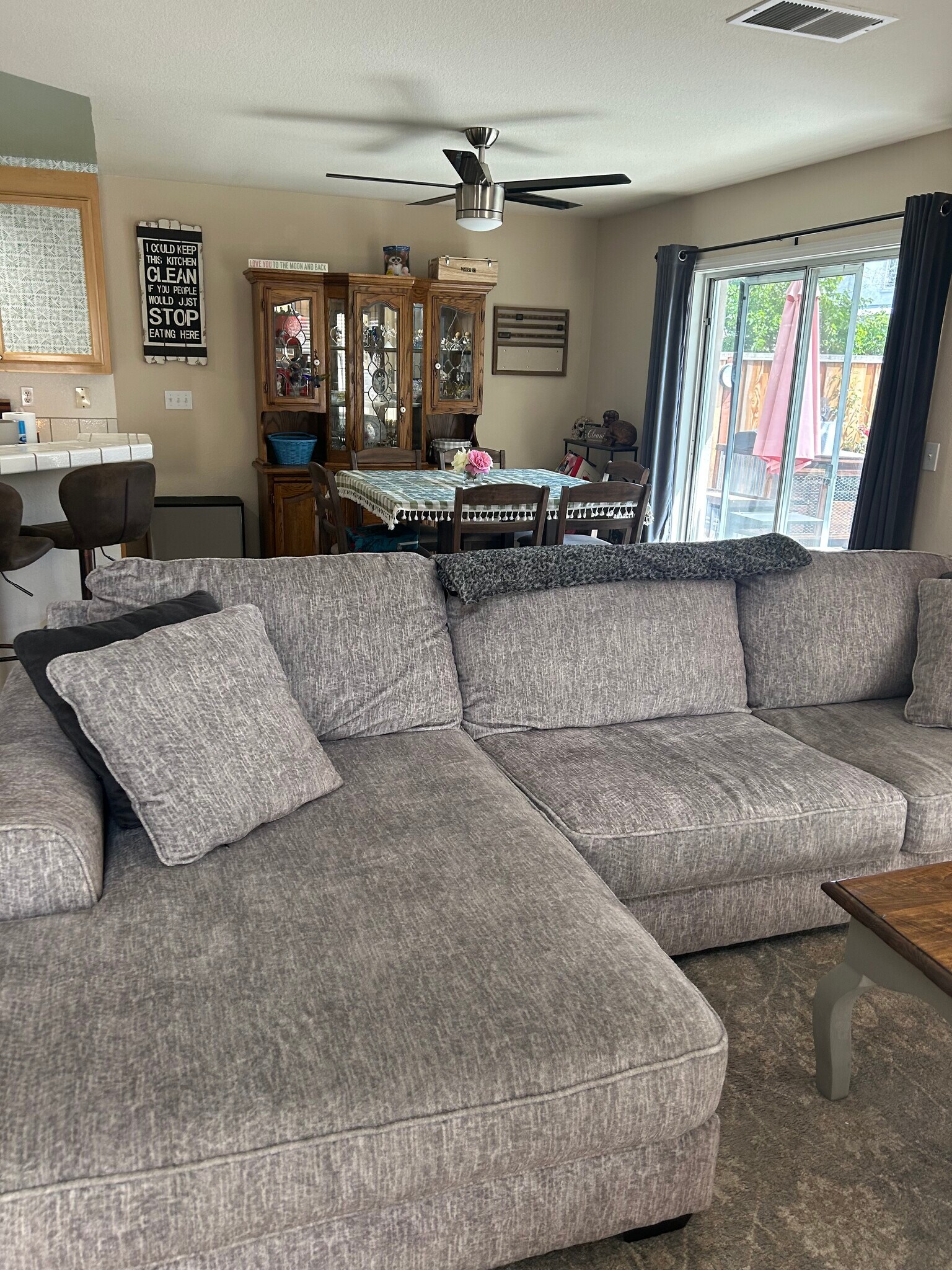 Building Photo - 9336 Lariat Dr