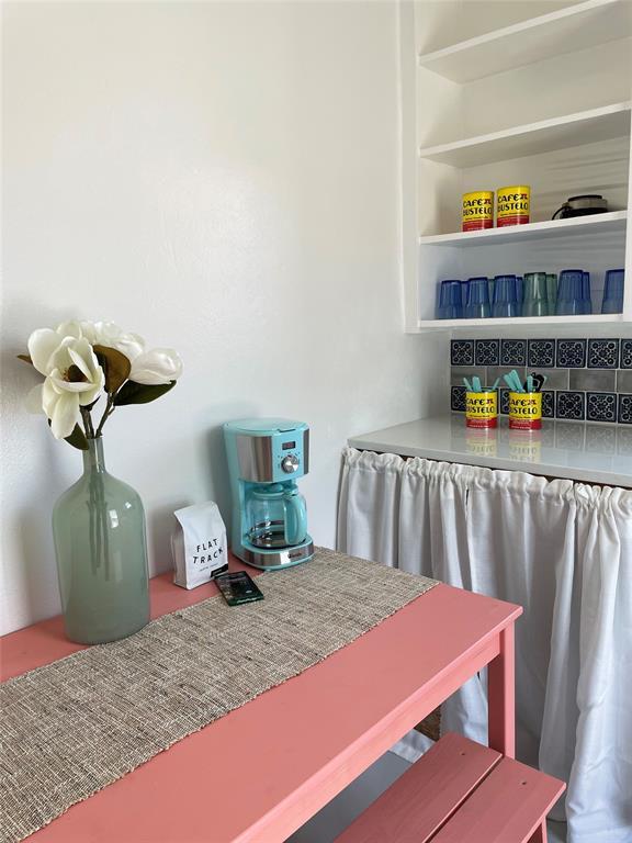 Building Photo - 626 N Lamar Blvd