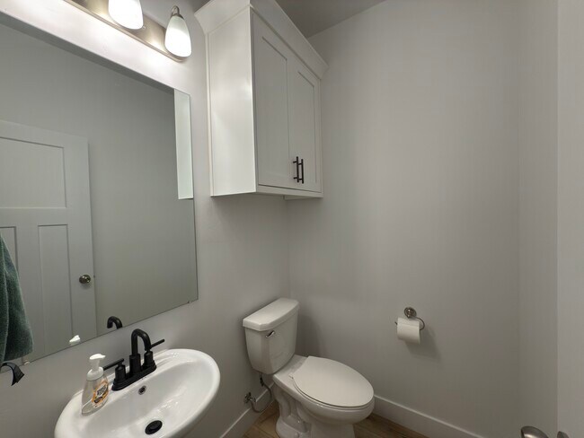 Building Photo - 10826 N Black Shale Lp