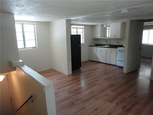 Building Photo - 3205 Grooms St