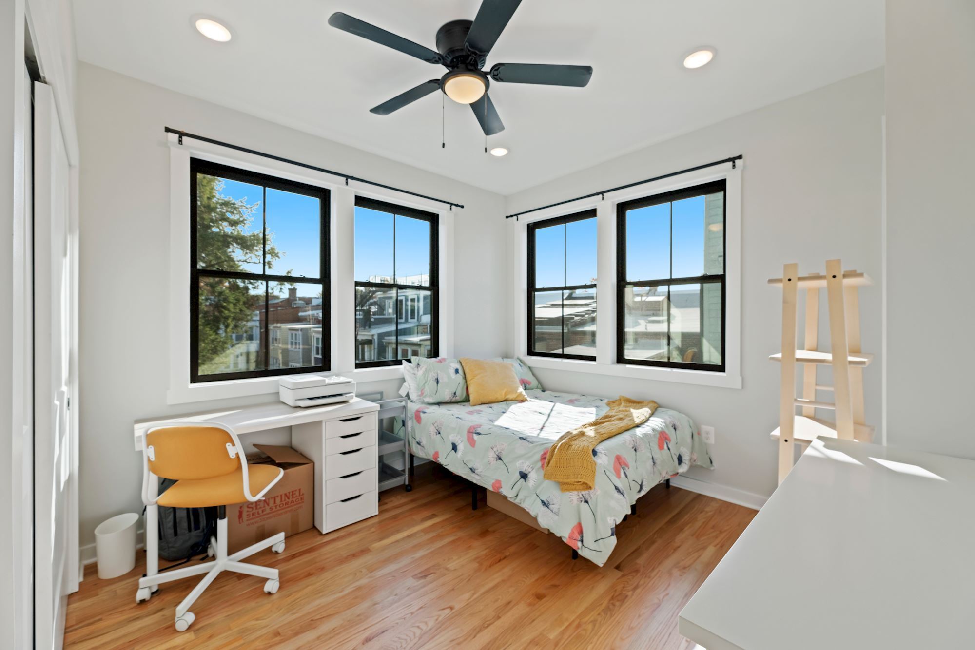 Building Photo - 423 Quincy St NW